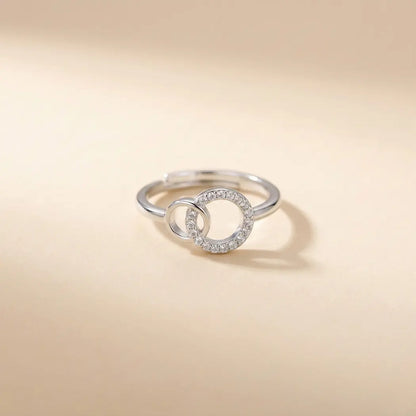 Forever Linked Ring